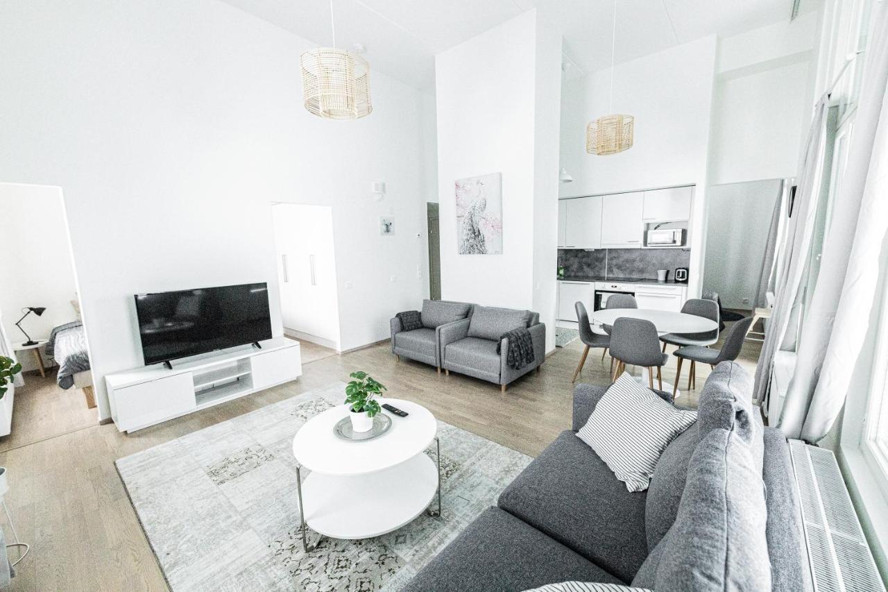 Sleepwell Apartments Malaga With Private Sauna And Parking ヘルシンキ エクステリア 写真