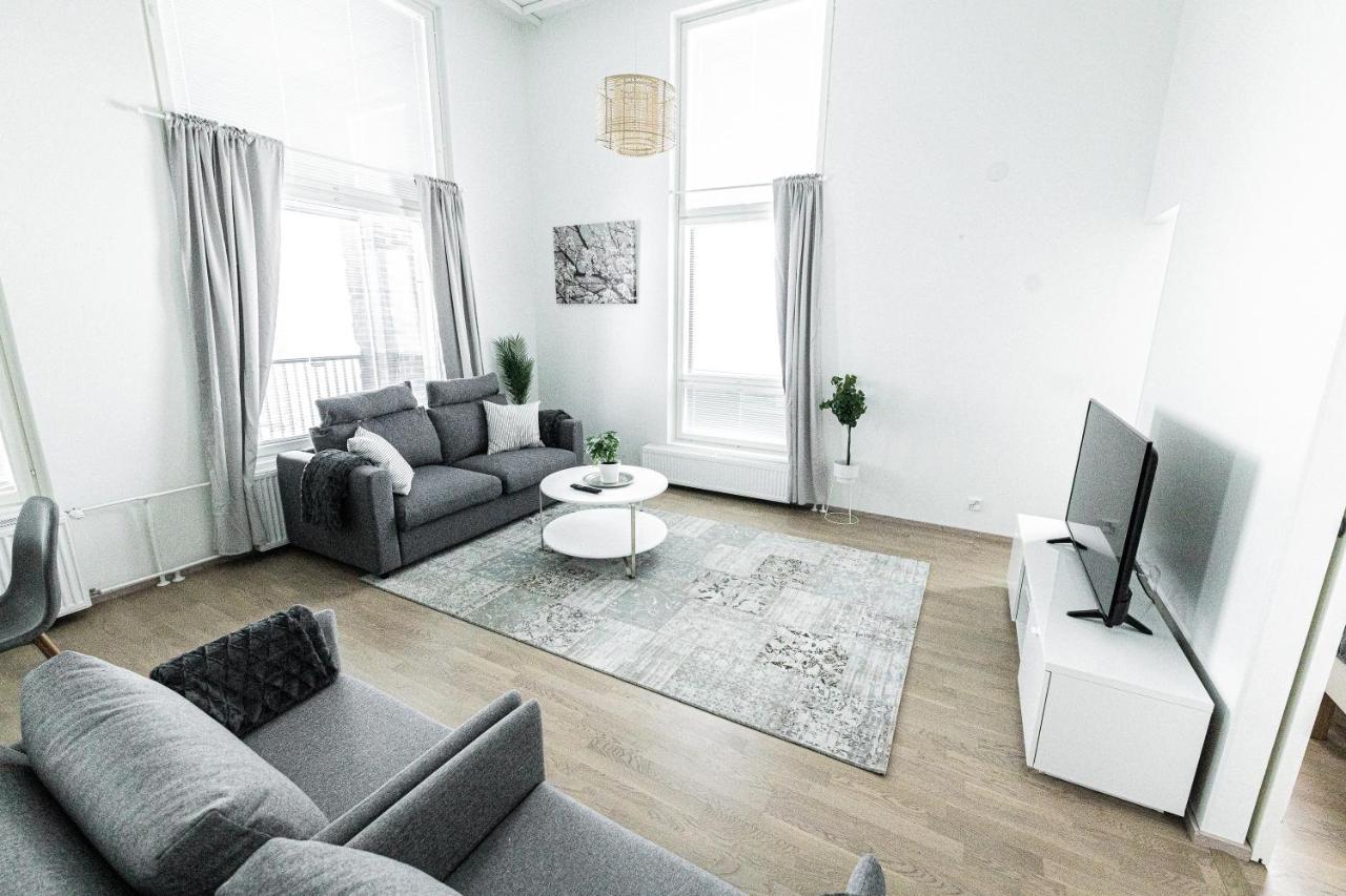 Sleepwell Apartments Malaga With Private Sauna And Parking ヘルシンキ エクステリア 写真