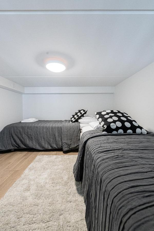 Sleepwell Apartments Malaga With Private Sauna And Parking ヘルシンキ エクステリア 写真